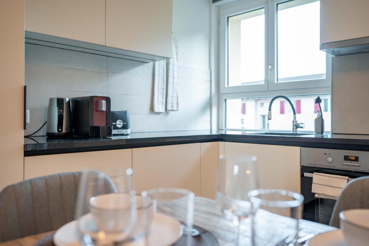 Moderne Wohnung Mit Parkplatz - Top Floor Остермундиген Экстерьер фото
